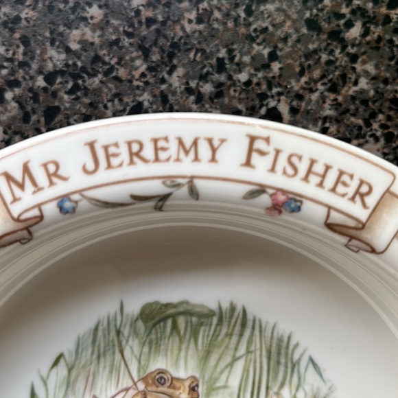 Vintage Weighted Royal Albert child’s bowl - Picture 3 of 5